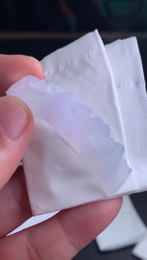 未镶嵌定制翡翠闲**步翡翠