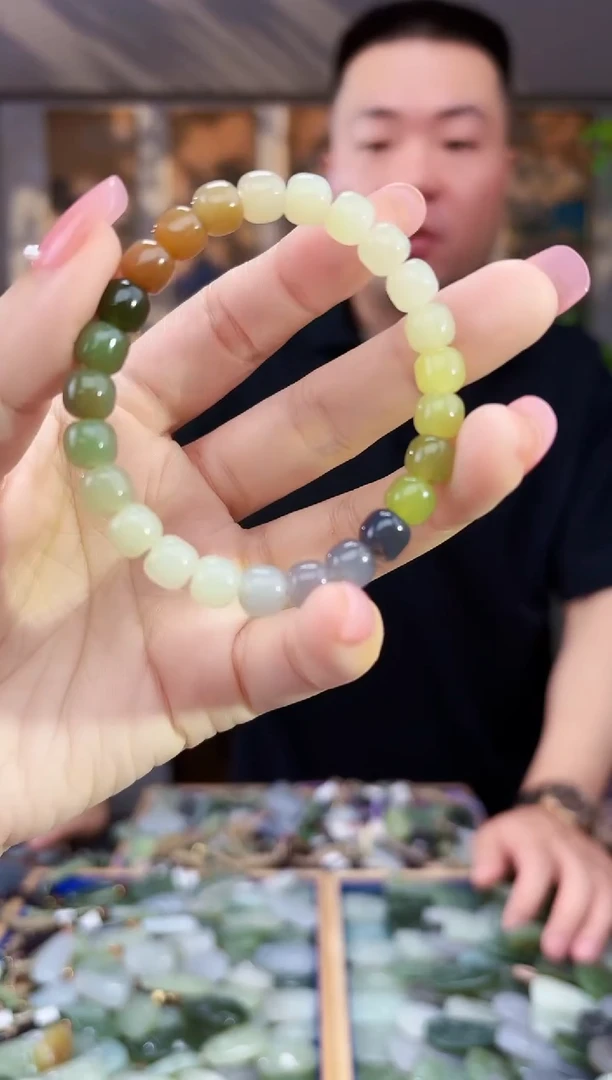 和田玉未镶嵌挂件拍一发一多样性发货