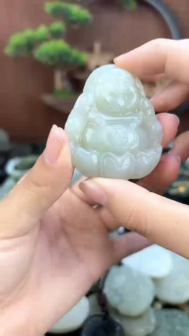 和田玉未镶嵌颈饰1