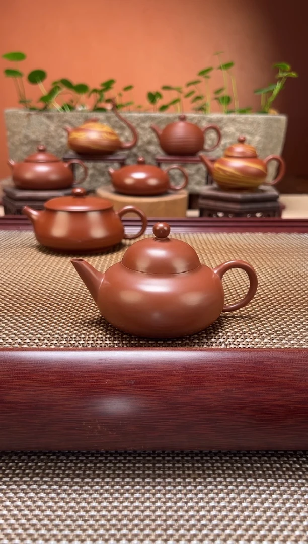 茶壶紫砂精工 矮剑梨 原矿朱泥
