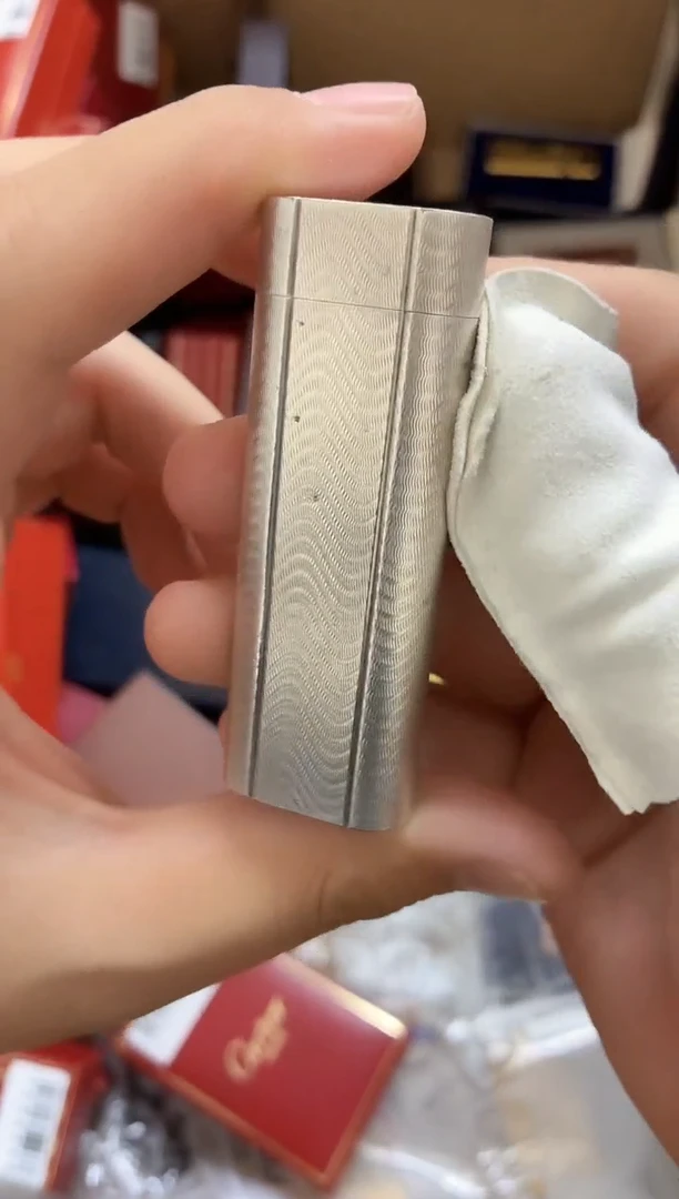 卡圆柱银色打火机