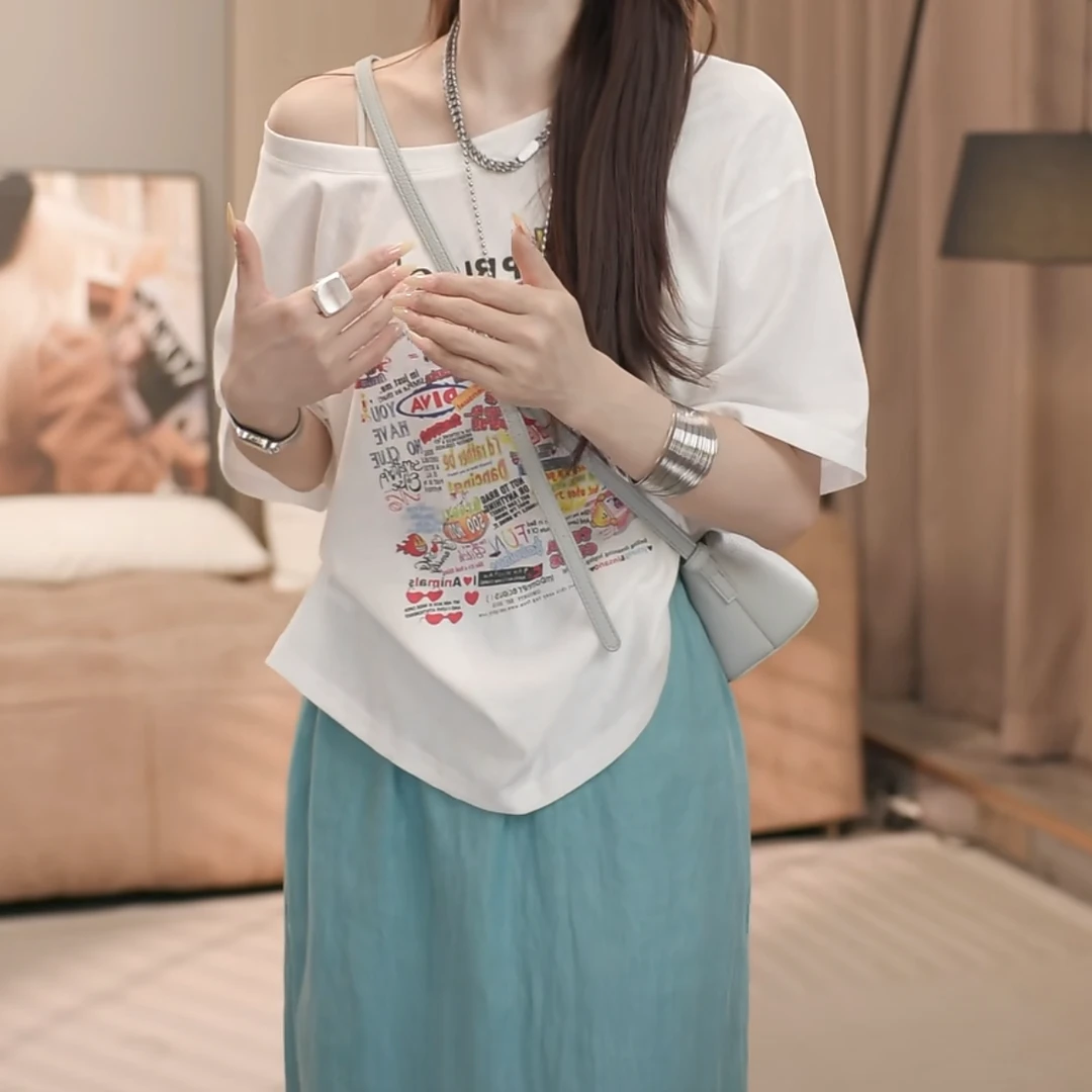 时尚百搭设计感斜领印花T恤女2005夏季新款修身显瘦慵懒感上衣