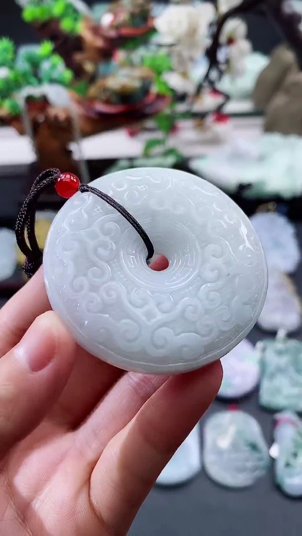 颈饰未镶嵌翡翠天然缅甸A货翡翠