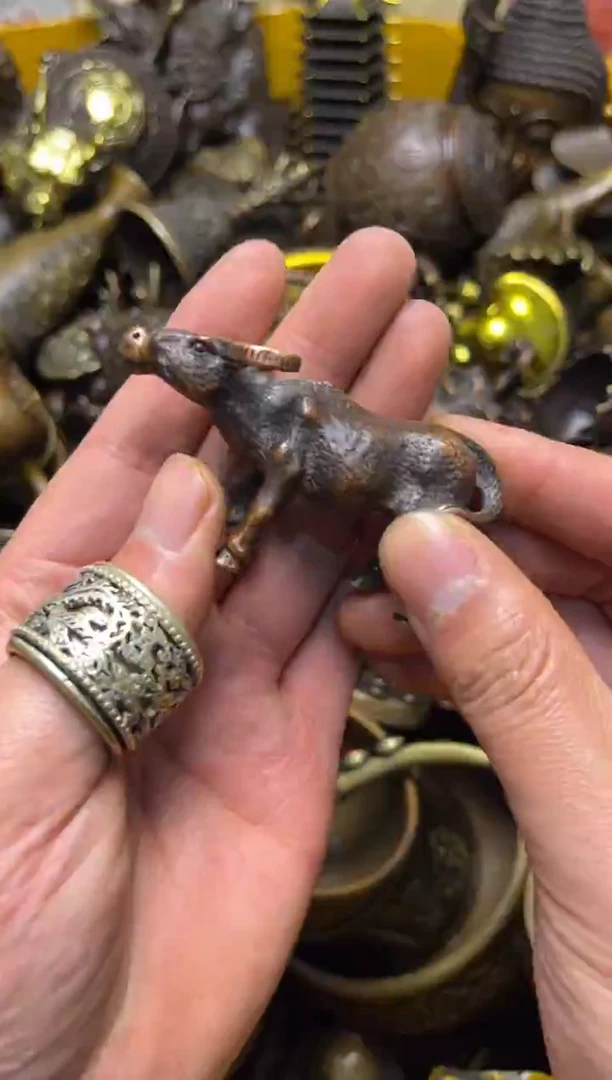 精美铜器，点击下单