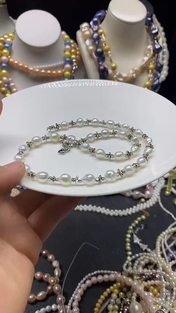 颈饰未镶嵌淡水珍珠多人