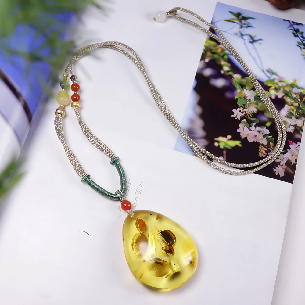 JF1082玉石珠宝精选琥珀吊坠