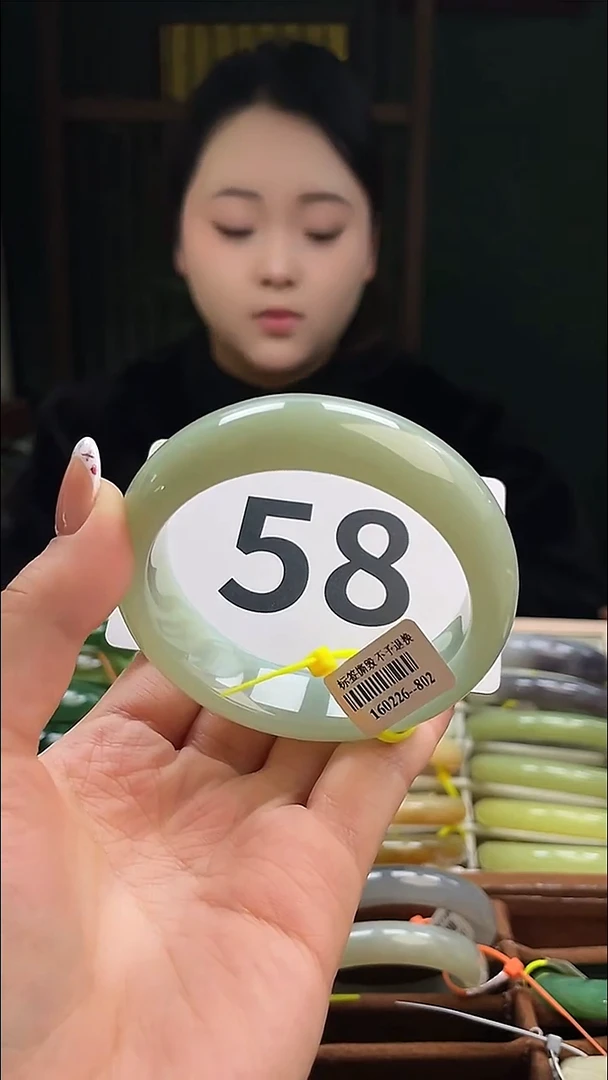 定制和田玉和田玉手镯