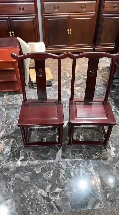 黑酸枝木类家具小官帽椅1对