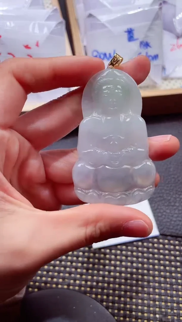 颈饰18K金镶嵌翡翠11111