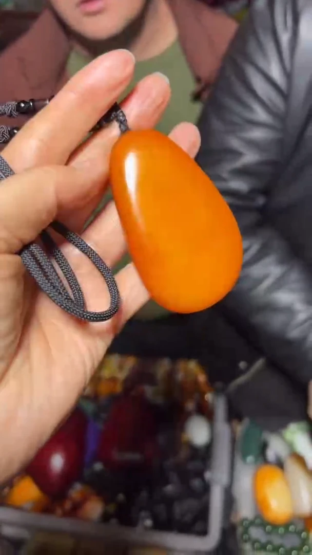 未镶嵌和田玉挂件5