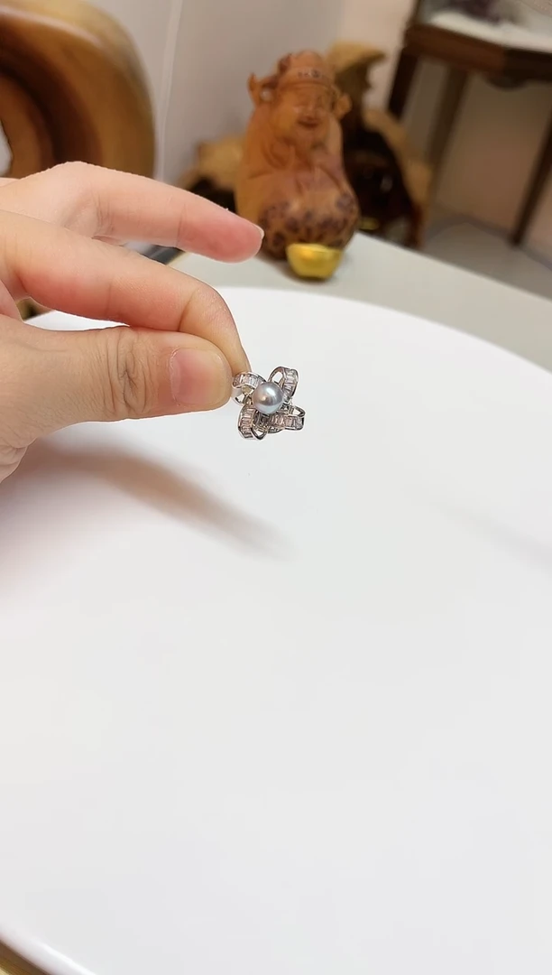 未镶嵌颈饰海水珍珠7mm