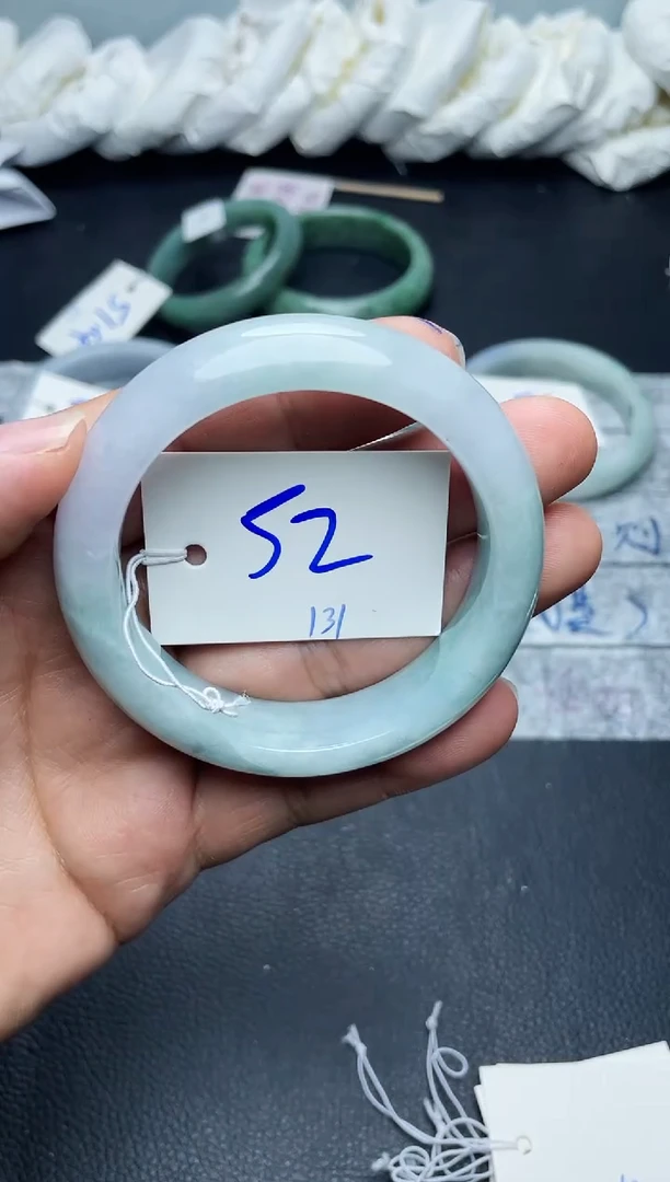 未镶嵌手镯翡翠131