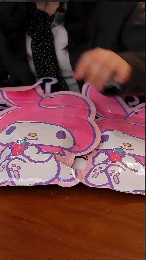 陶11--三丽鸥系列暖贴