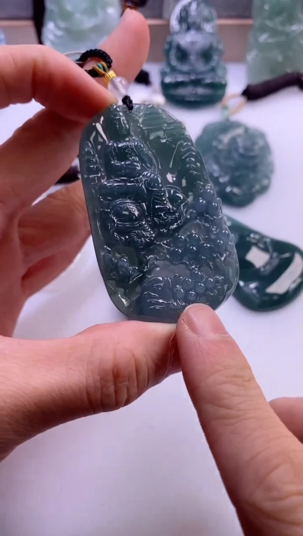 【闪购商品】翡翠挂件未镶嵌