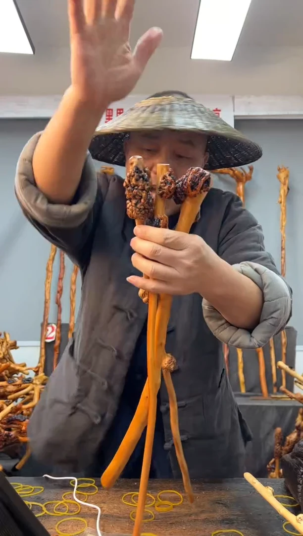 【闪购商品】黑果木其他黑果木361