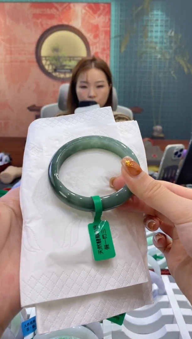 未镶嵌手镯翡翠0041746