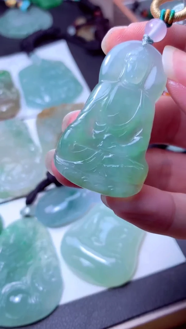 颈饰未镶嵌翡翠天然A货翡翠