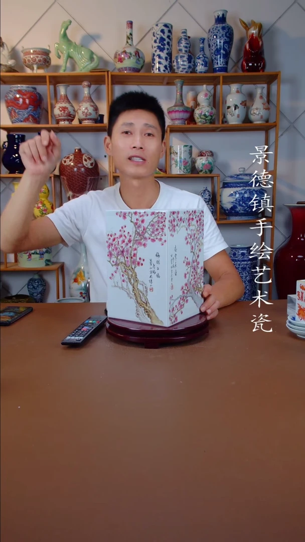 现代景德镇手工手绘陶瓷摆件45