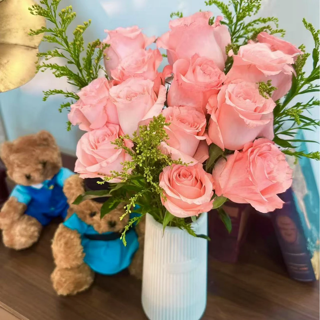 【花千禧】单头粉色系玫瑰+赠送黄莺草