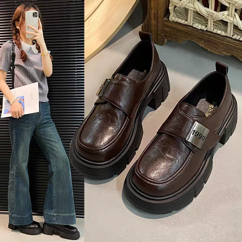 英伦风魔术贴小皮鞋女春季新款复古粗跟厚底乐福单鞋W9689