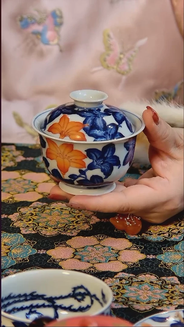 盖碗130毫升。。。。。。。。。。。。。。。。