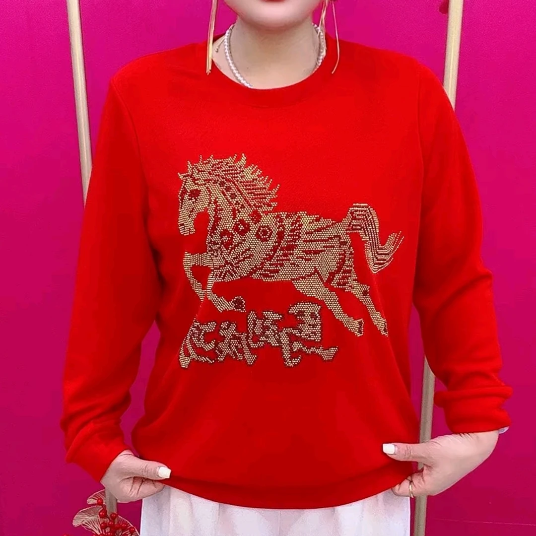 高档气质时尚中年妈妈休闲百搭毛衣衫冬季新款气质烫钻圆领保暖衫