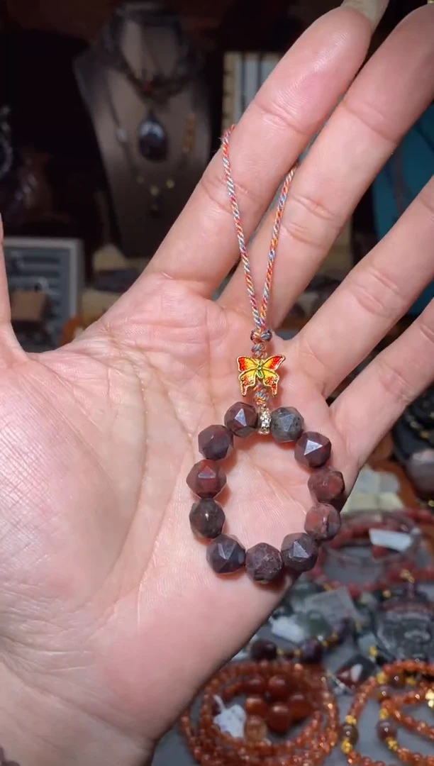 【闪购商品】水晶挂件未镶嵌红伊丁手机挂