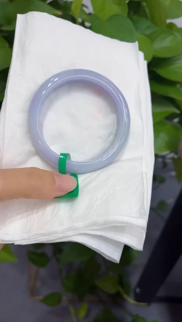 翡翠手镯未镶嵌以***?00006082