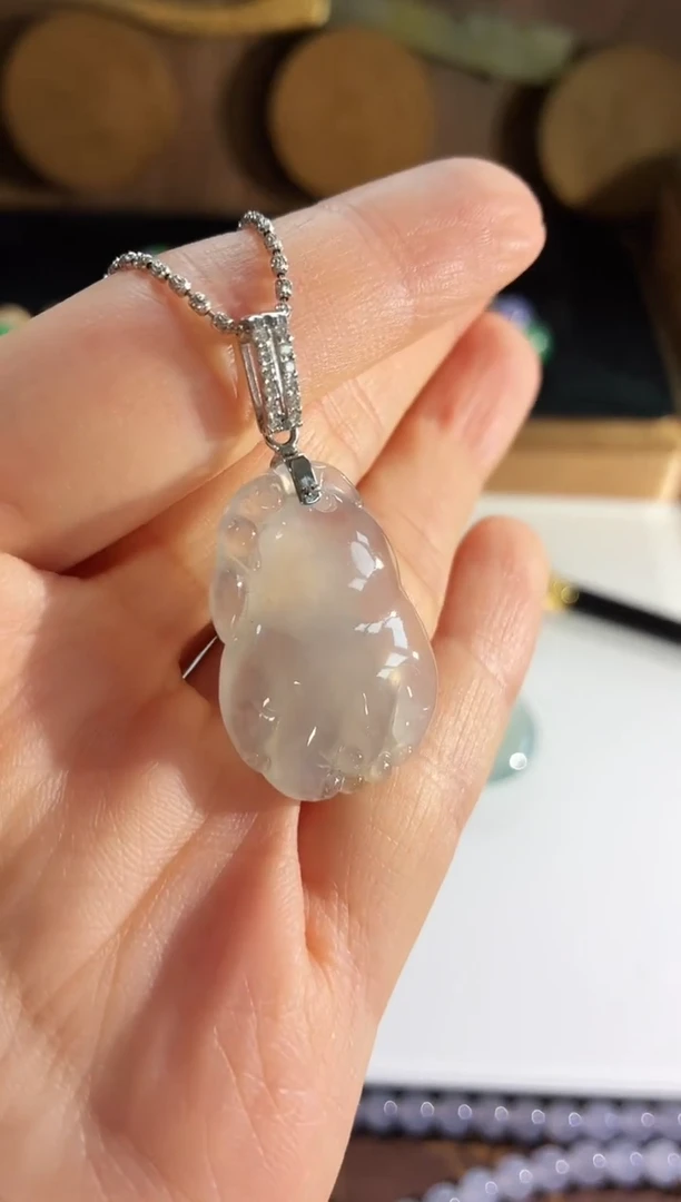 翡翠18K金镶嵌吊坠(不含链)吊坠