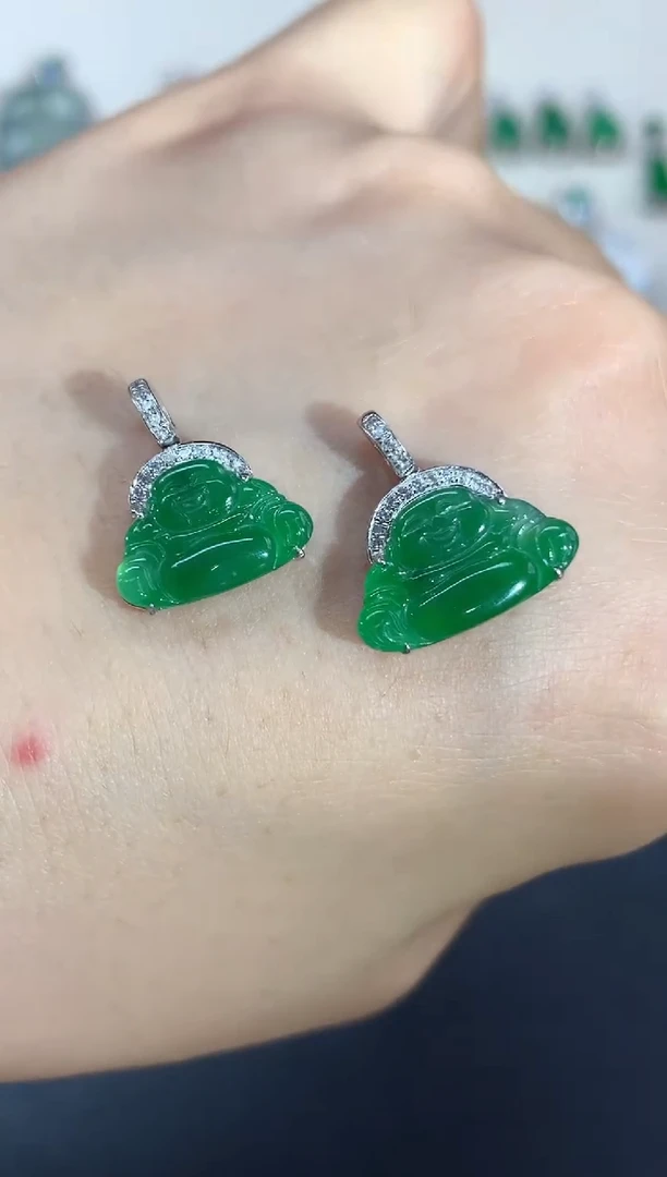 翡翠18K金镶嵌吊坠(不含链)吊坠(不含链)|980+0多样性发其一