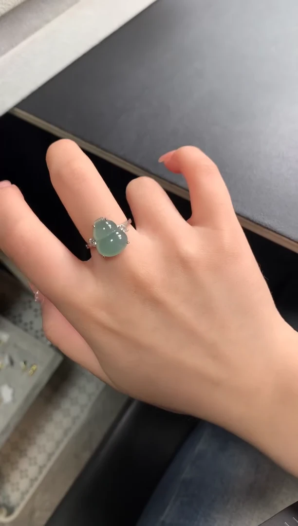 【闪购商品】翡翠戒指银S925镶嵌52114