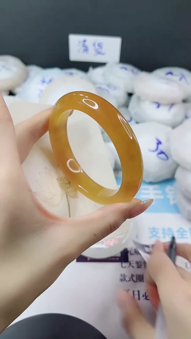 未镶嵌手镯石英质玉多样性发货L437-62