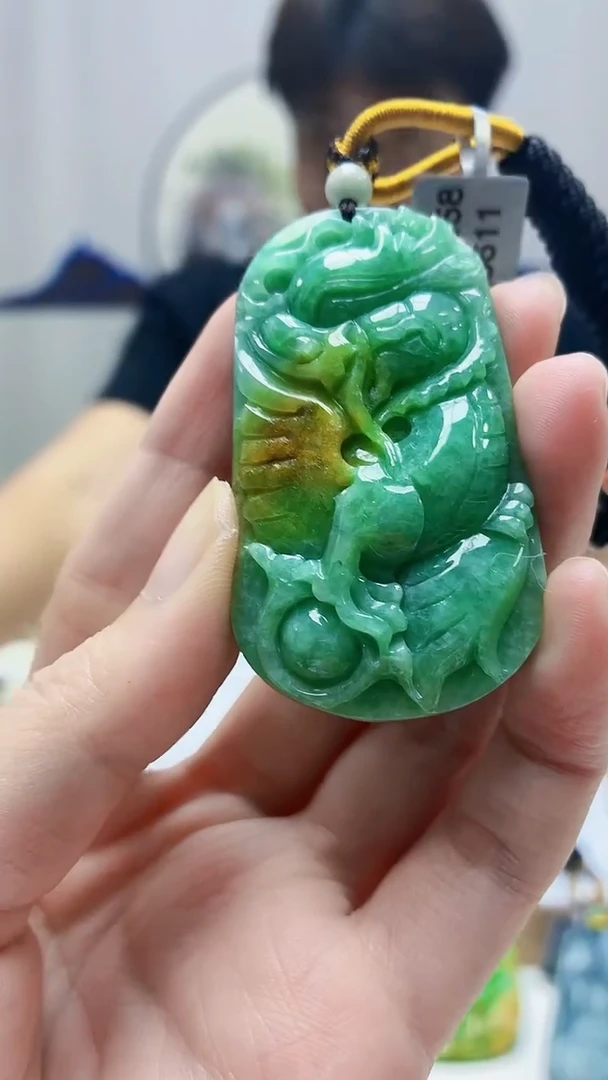 未镶嵌定制翡翠5145zm-毛货挂件33