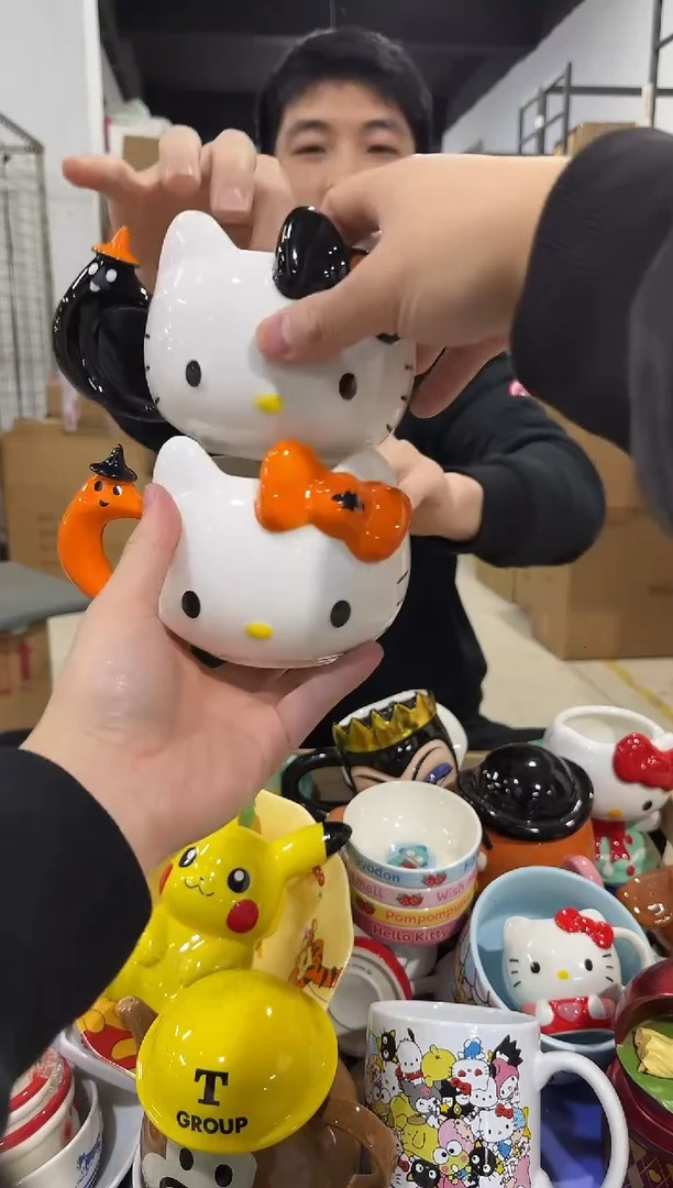 瓷片原盒万圣节kt猫头杯2件套