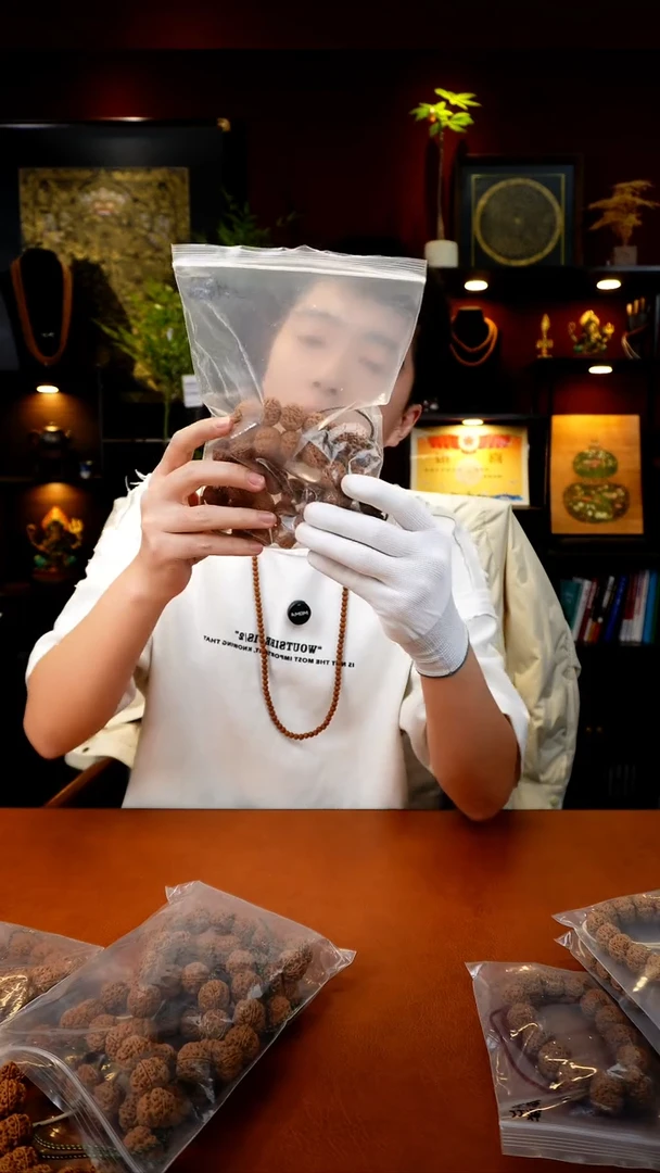 【闪购商品】金刚菩提手串粗筋蜂王21