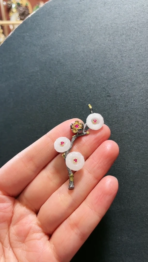 【闪购商品】和田玉吊坠(不含链)未镶嵌胸针支持48小时鉴赏