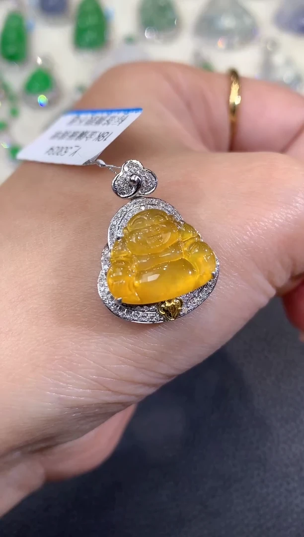 吊坠(不含链)18K金镶嵌翡翠A74