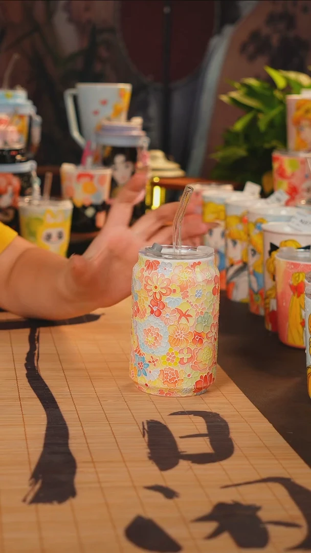 景德镇手工手绘万花系列随行杯