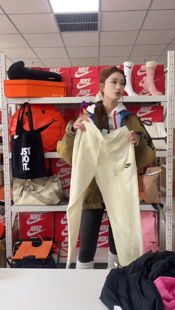 编码 269尺码m  胸围衣长  直播过款正品