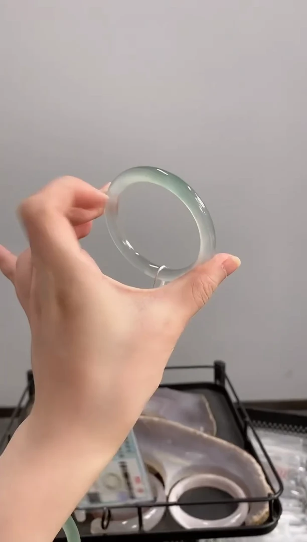 手镯玛瑙/玉髓未镶嵌56圈卡8