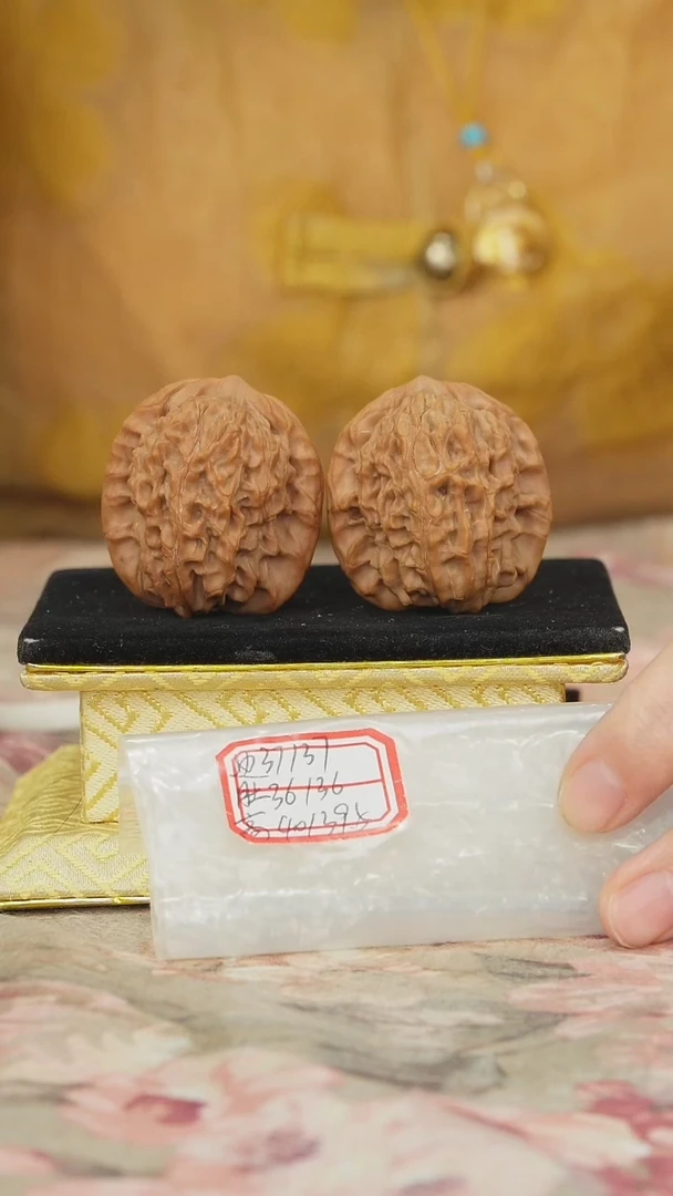 文玩核桃把件非嫁接马老四