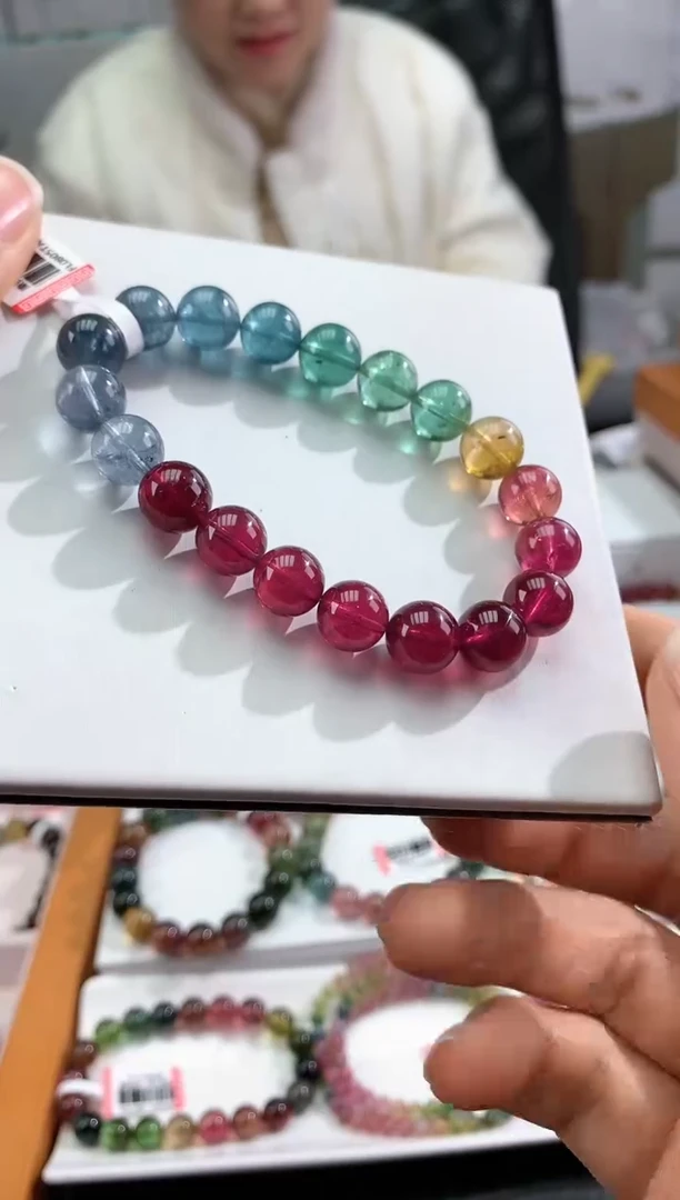 【闪购商品】碧玺手链未镶嵌多样性发一条