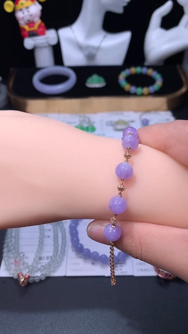 颈饰18K金镶嵌翡翠48小时鉴赏期 退货不扣服务费