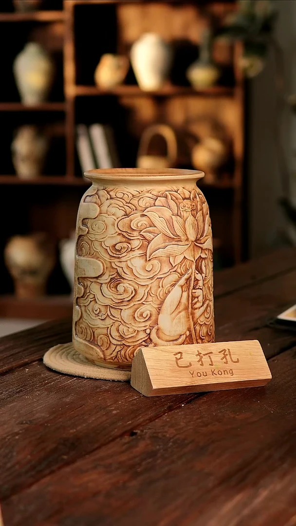 摆件26-68高28口15误差2已打孔