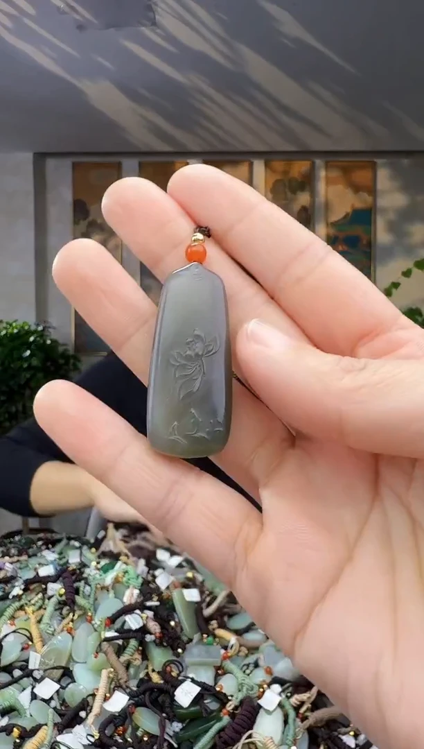 未镶嵌和田玉挂件拍一发一