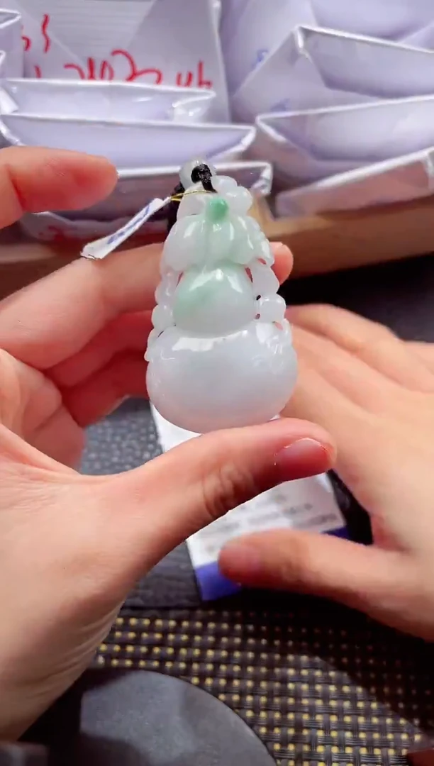 未镶嵌挂件翡翠1118888