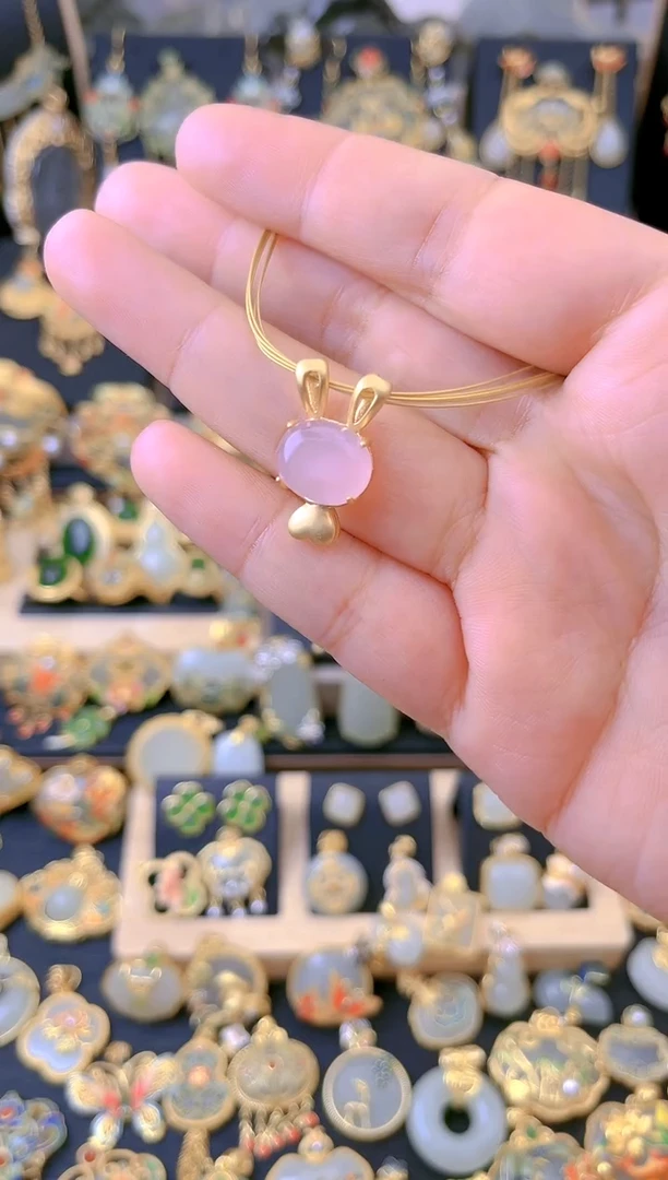【闪购商品】玛瑙/玉髓吊坠合金小兔子吊坠