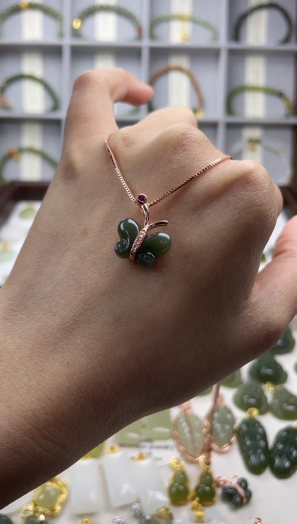 吊坠(不含链)银S925镶嵌和田玉吊坠(不含链) 银S925镶嵌 和田玉