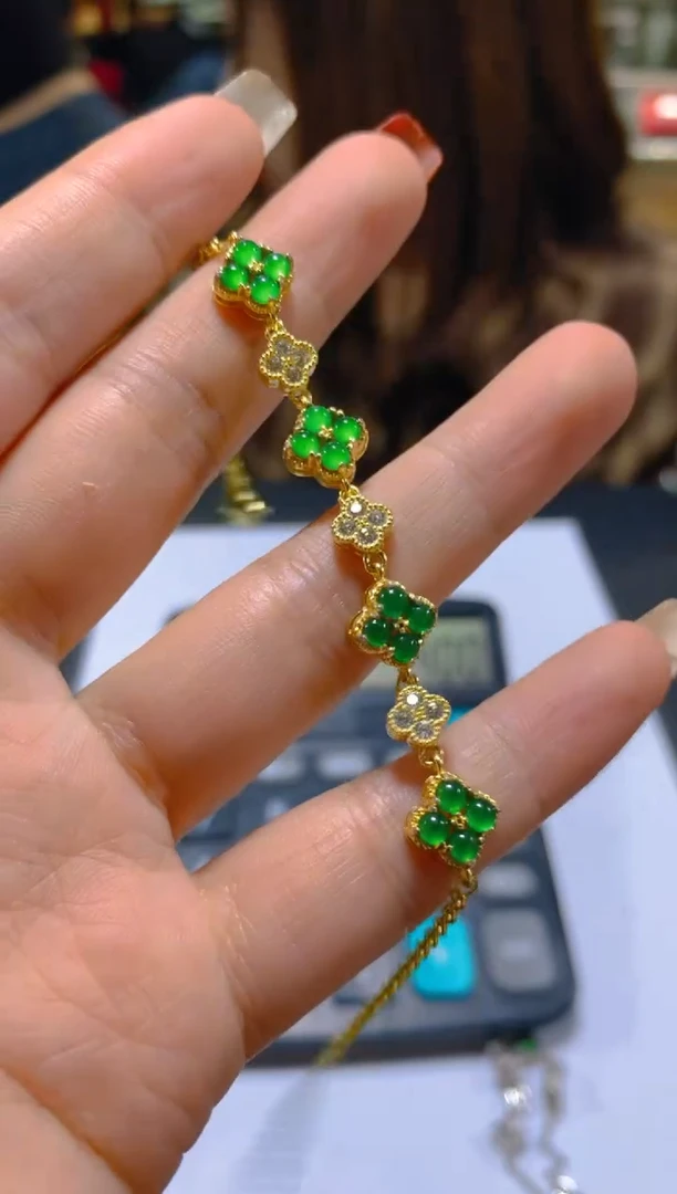 未镶嵌手链翡翠多样性发一