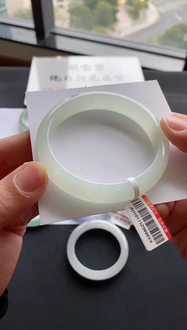 【闪购商品】翡翠手镯未镶嵌40号59*12.1*8.0正圈